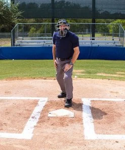 Umpire Gear Champion Sports Single Knee Umpire's Leg Guard