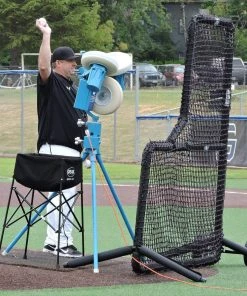 Jugs Protector™ Series: L-Shaped Screen